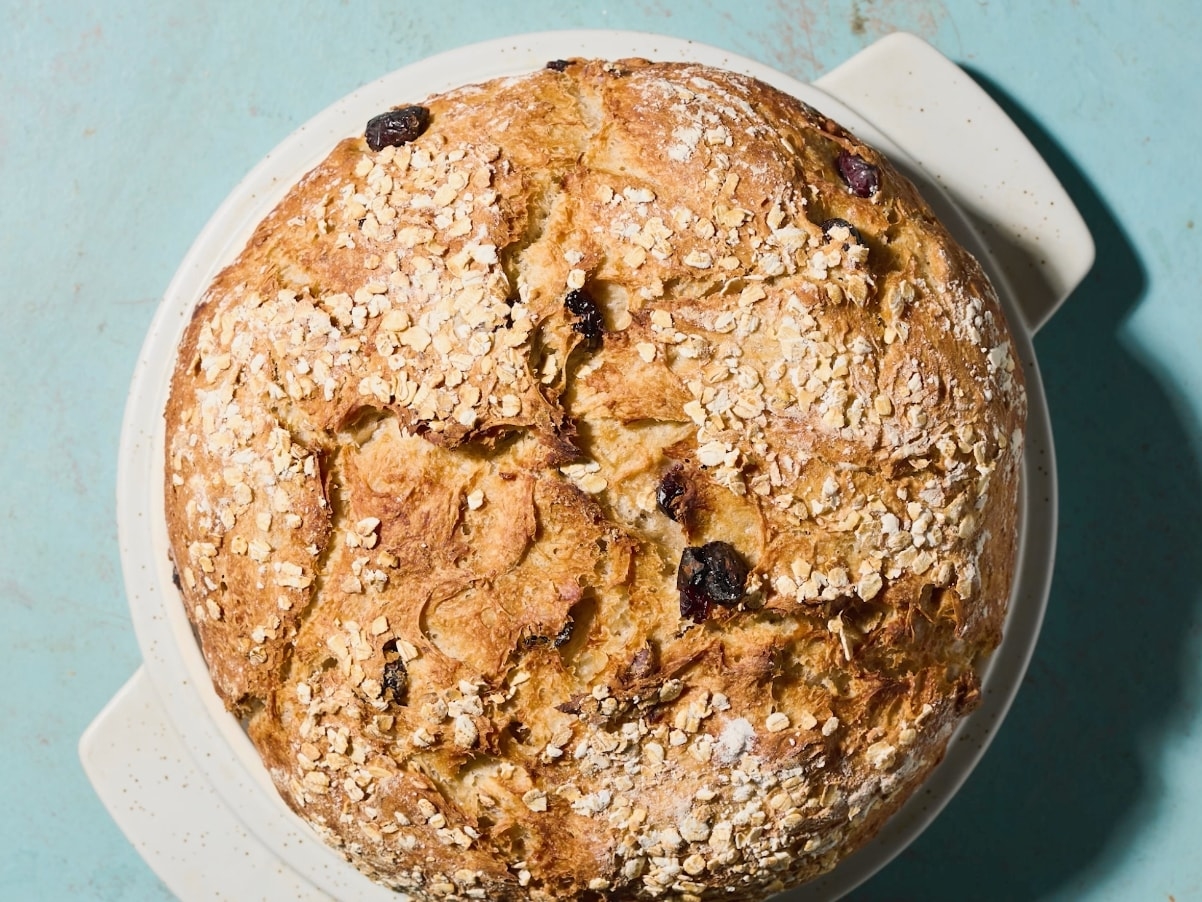 Bread mixing bowl with baking lid KitchenAid UK